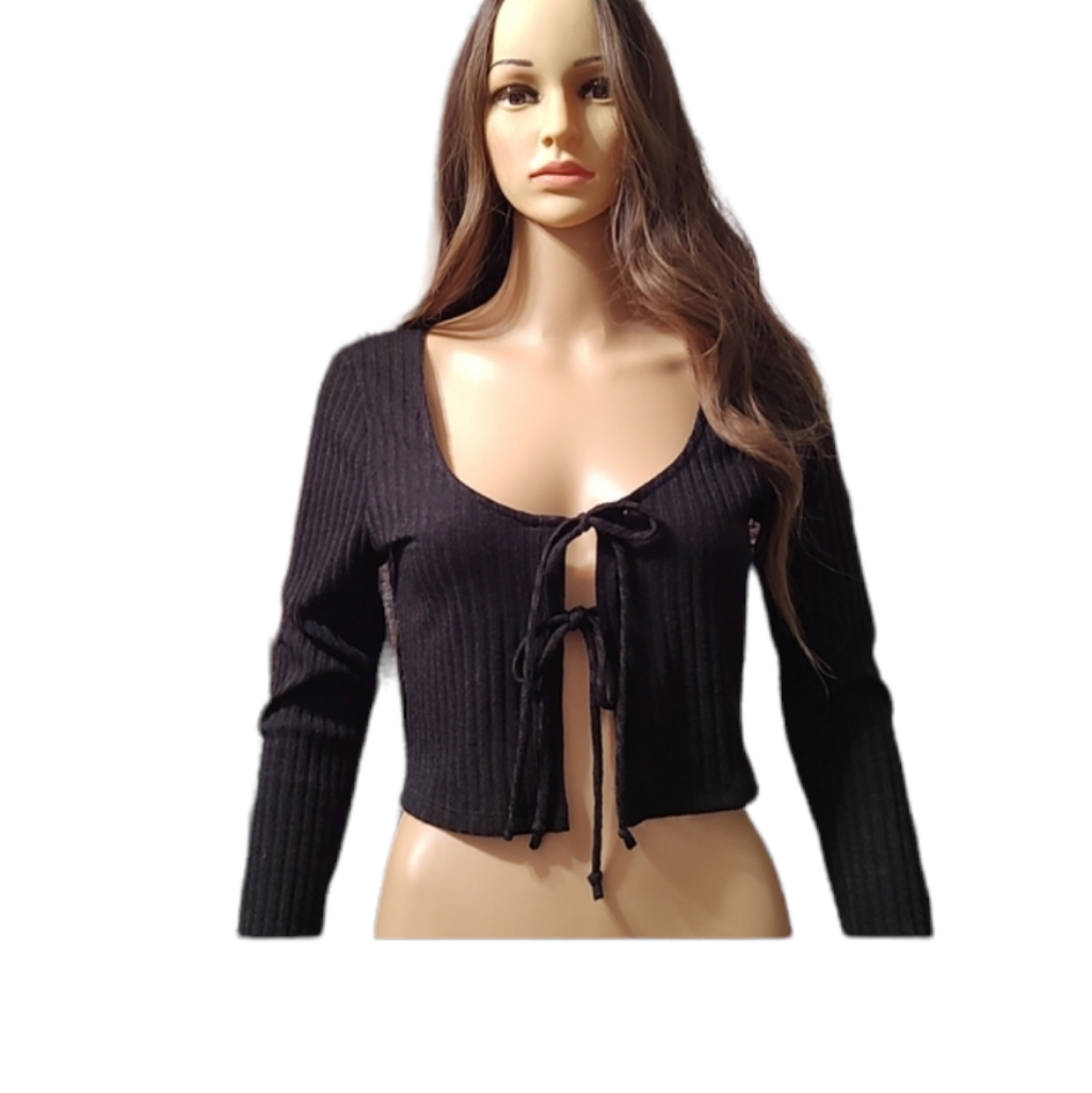 Black Shein Cropped Top With Ties In Front Sz M